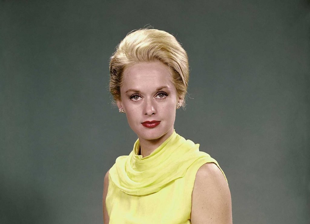 Ms. Tippi Hedren – The Godmother of the Vietnamese Nail Industry